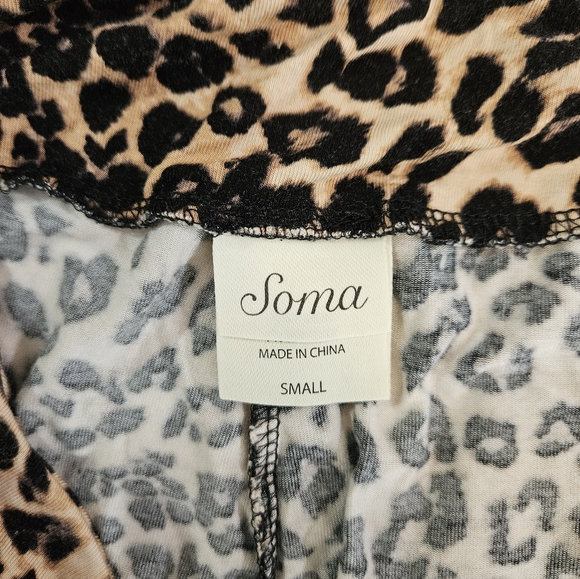 Soma leopard print lounge pants women's size small - Picture 9 of 10